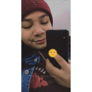 Meet your Posher, Leslie